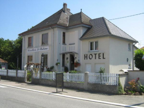 Hotels in Roppenheim
